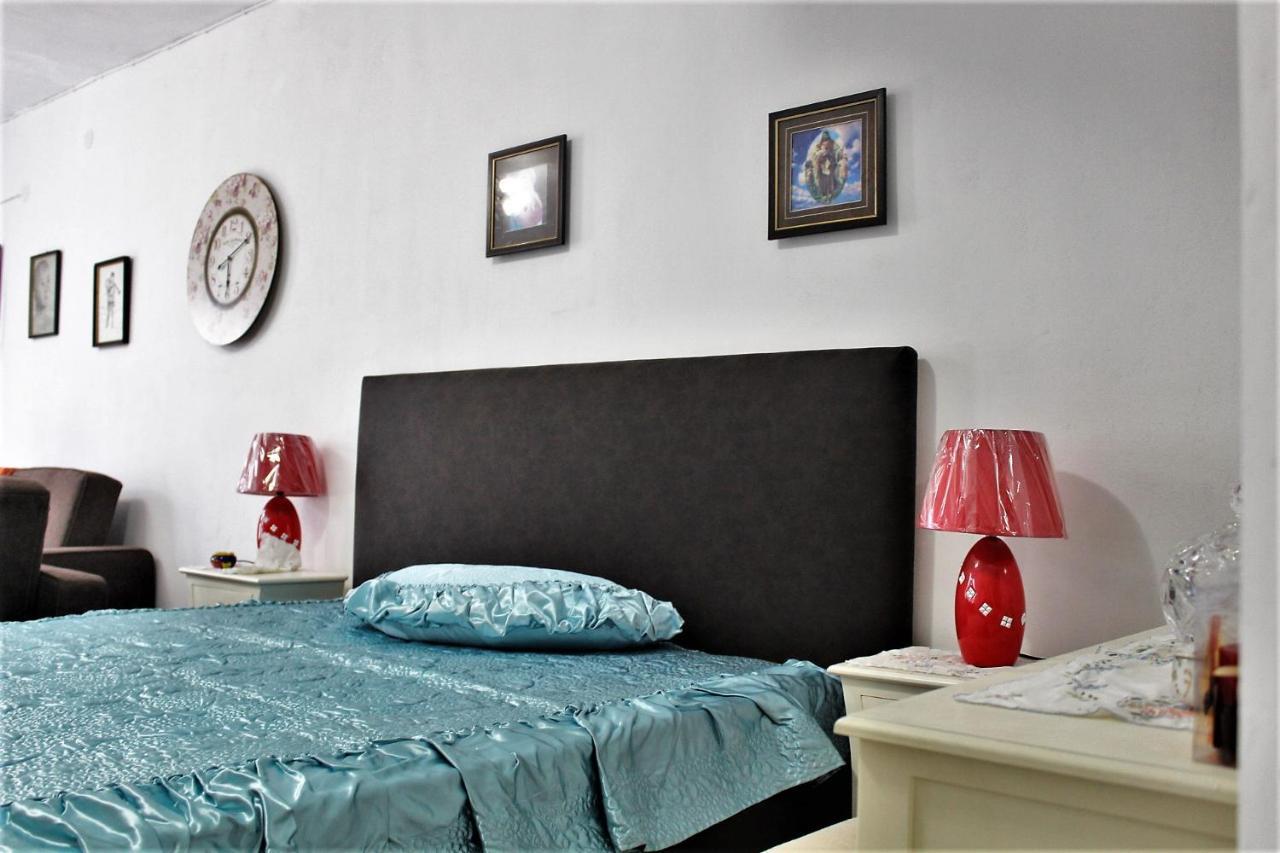 Sissy Apartments By The Sea Nikiana Bagian luar foto