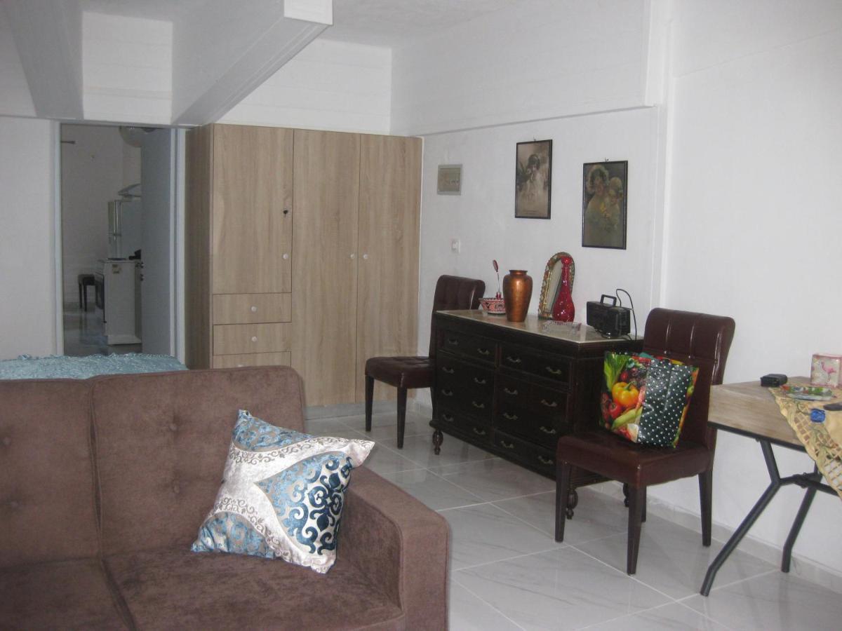 Sissy Apartments By The Sea Nikiana Bagian luar foto