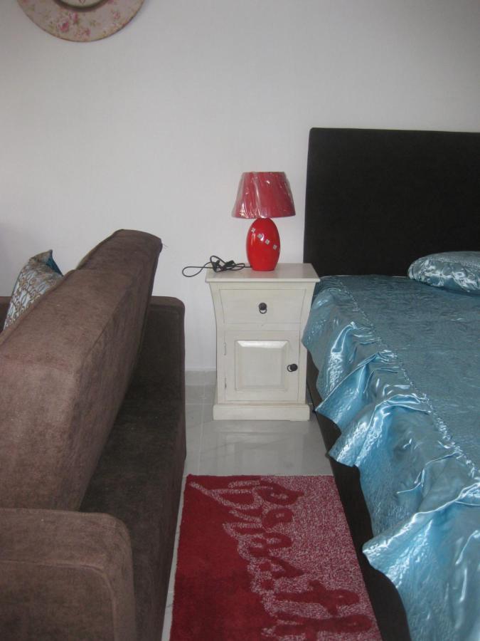 Sissy Apartments By The Sea Nikiana Bagian luar foto
